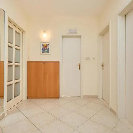 Terra Apartment